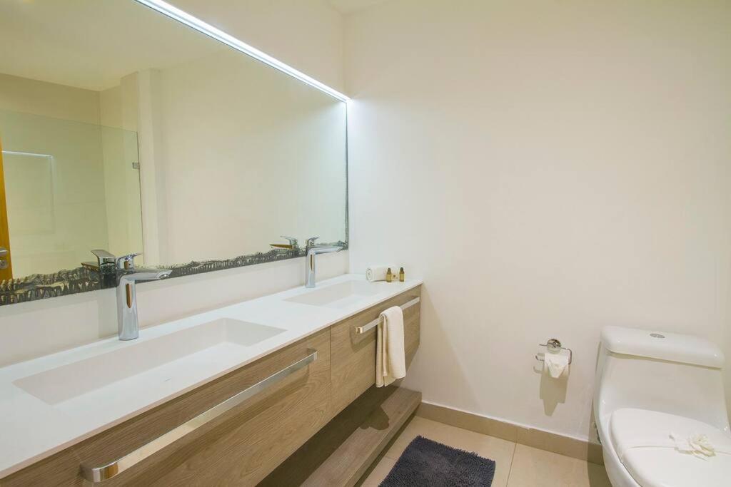 Glamorous 2 Bedroom Apartment / Up To 6 Ppl بلايا ديل كارمن المظهر الخارجي الصورة